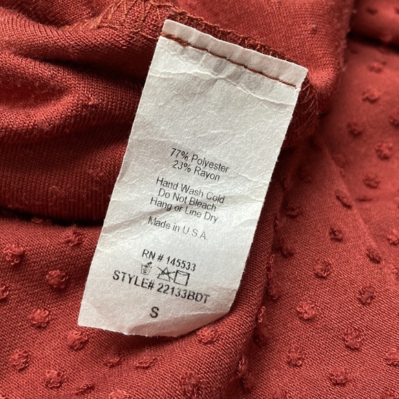 W5 | Bell sleeved blouse rust orange brown small - Picture 9 of 9